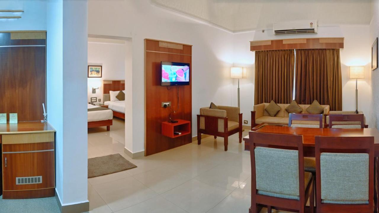 Deluxe Suite